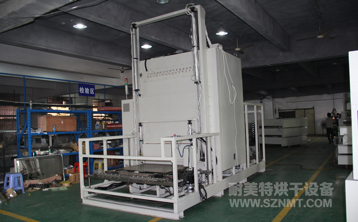 汽車內(nèi)飾麻片自動加熱烘箱 汽車內(nèi)飾麻片自動加熱烘箱